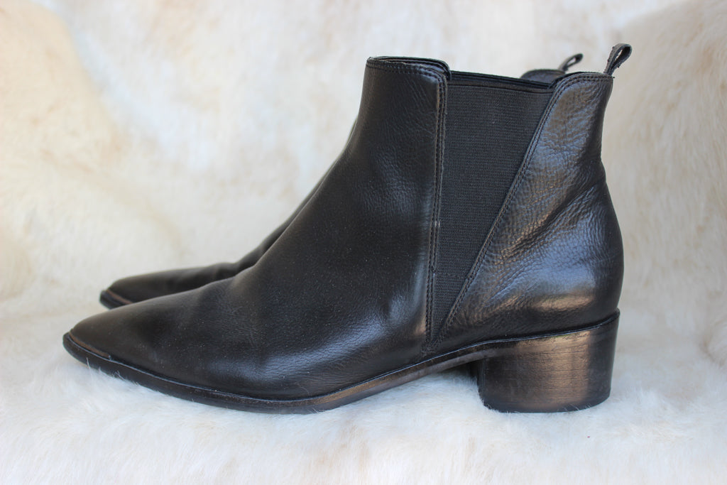 Marc Fisher "Yale" Ankle Bootie in Black - Size 9