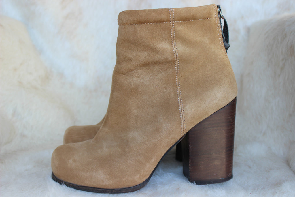 Jeffrey Campbell "Rumble" Boots in Taupe - Size 9