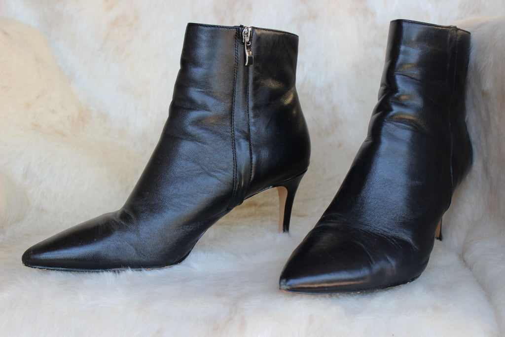 Halogen "Anita" Ankle Bootie in Black Leather - Size 9.5
