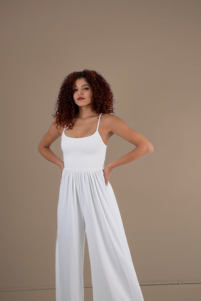 Susana Monaco "Flowy" Jumpsuit in White - Small